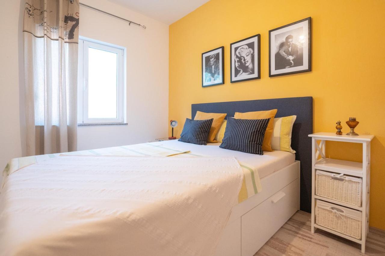 Sea View Apartment Ana ポドストラナ エクステリア 写真